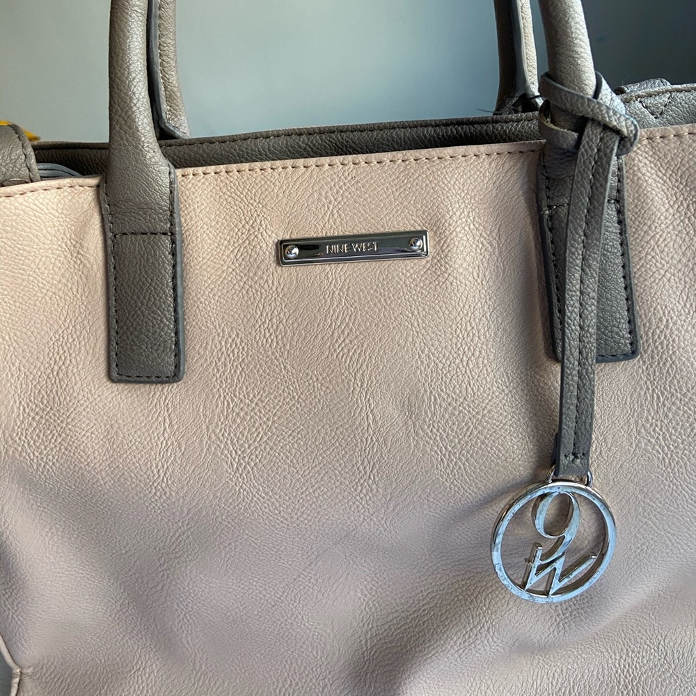Big purse Nine West - Picture 1 of 10
